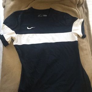 Nike short sleeve top